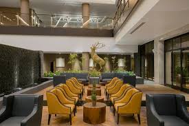 Hunters Room And Grill