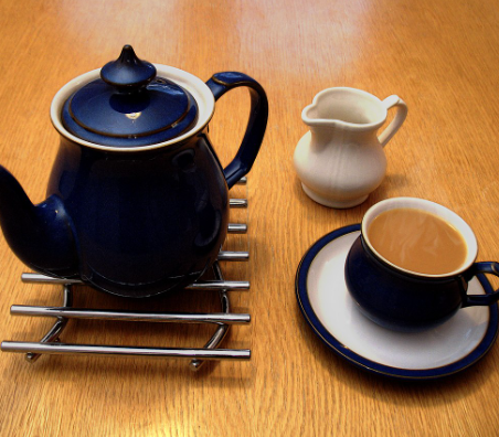 Tea of the Eighties Café