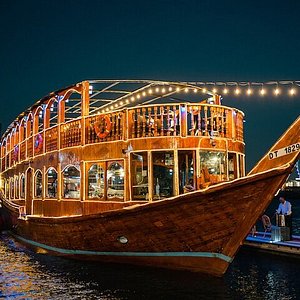  Dhow Star Floating Restaurant